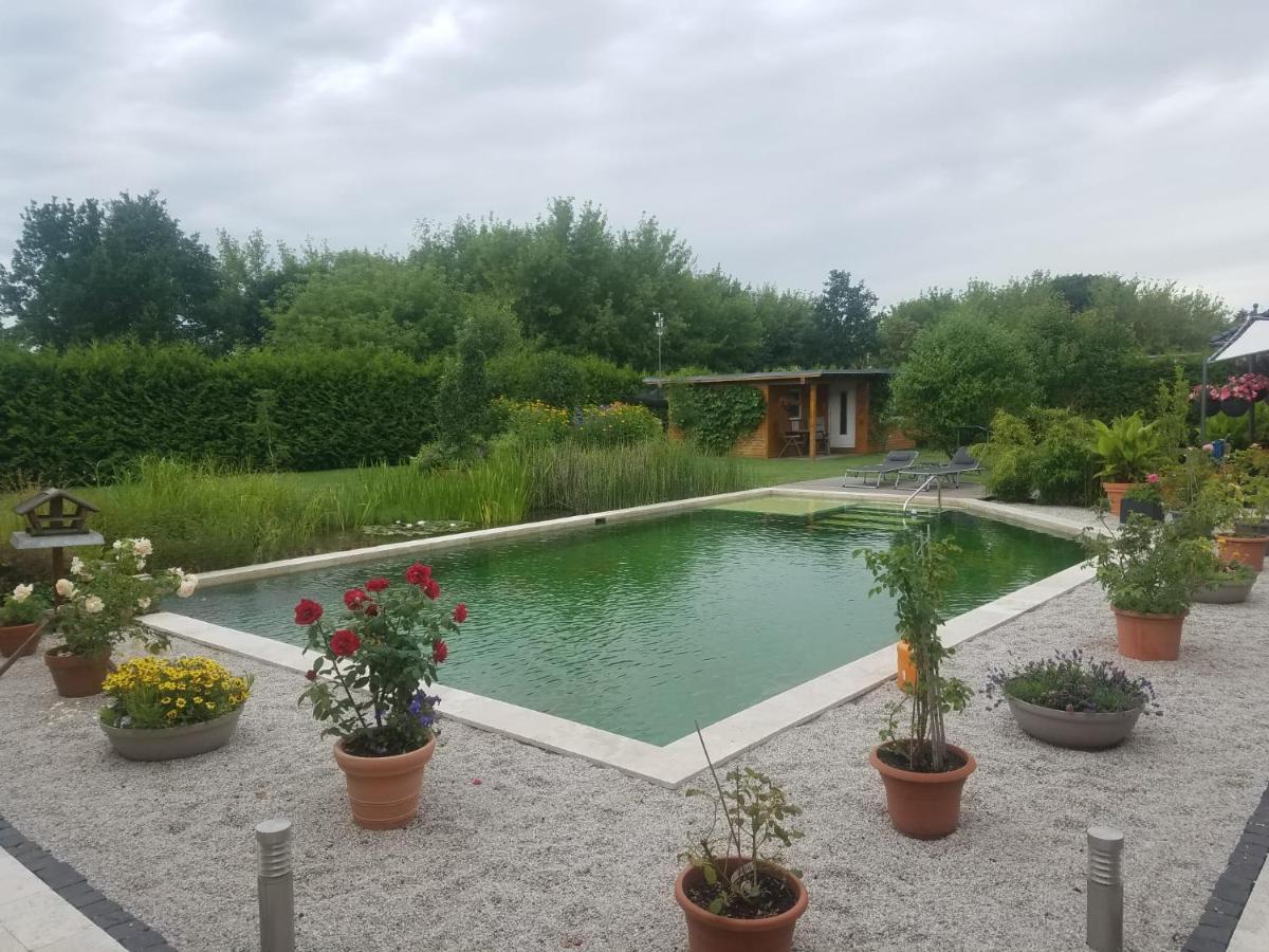 Ferienhaus Zum Imker Velten Exteriér fotografie
